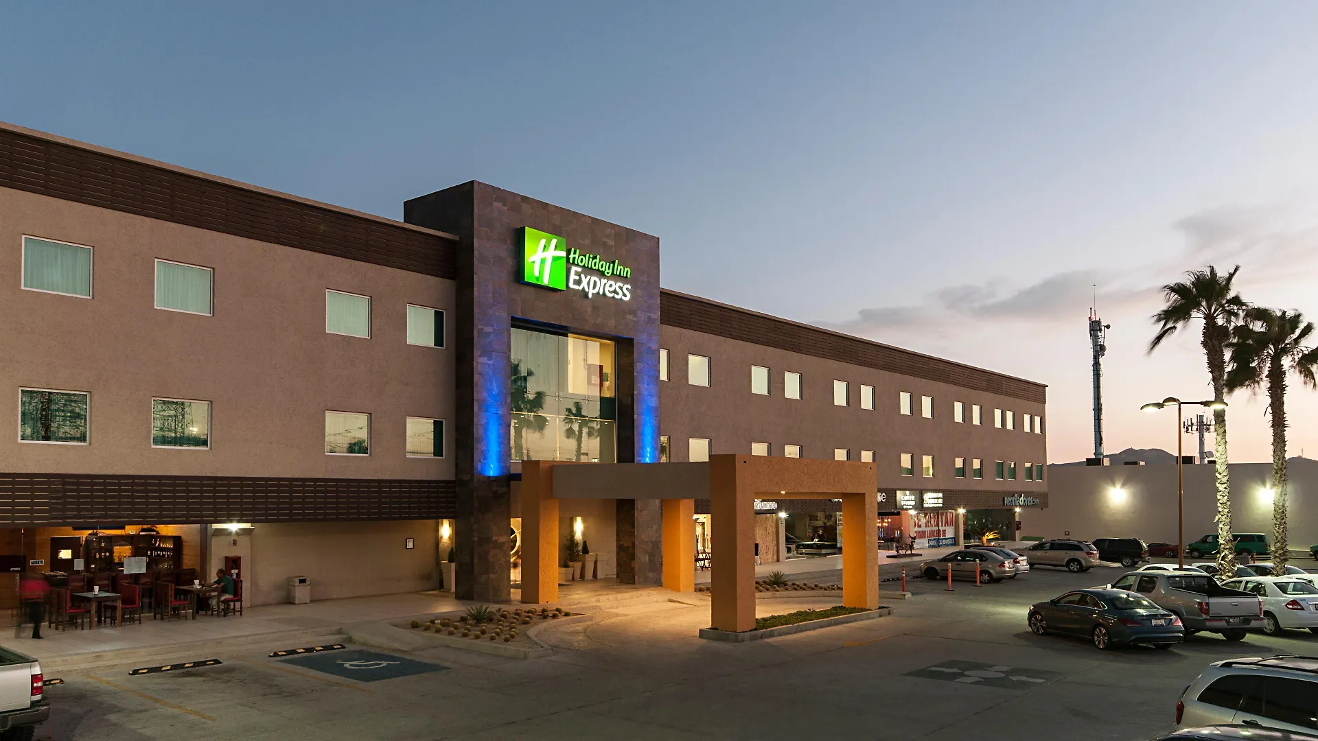 Holiday Inn Express Cabo San Lucas By Ihg 3*,
